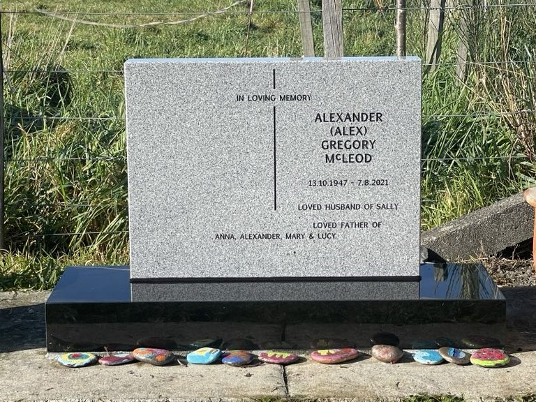 headstone