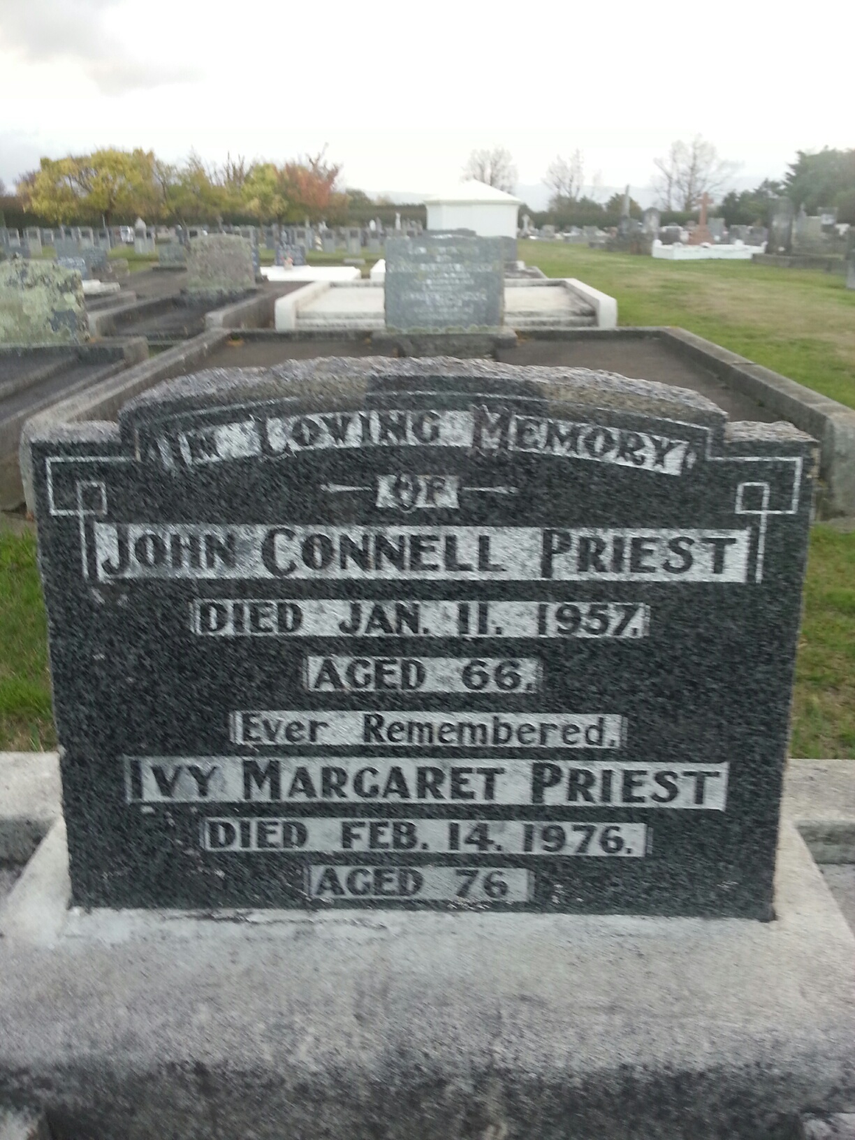 headstone