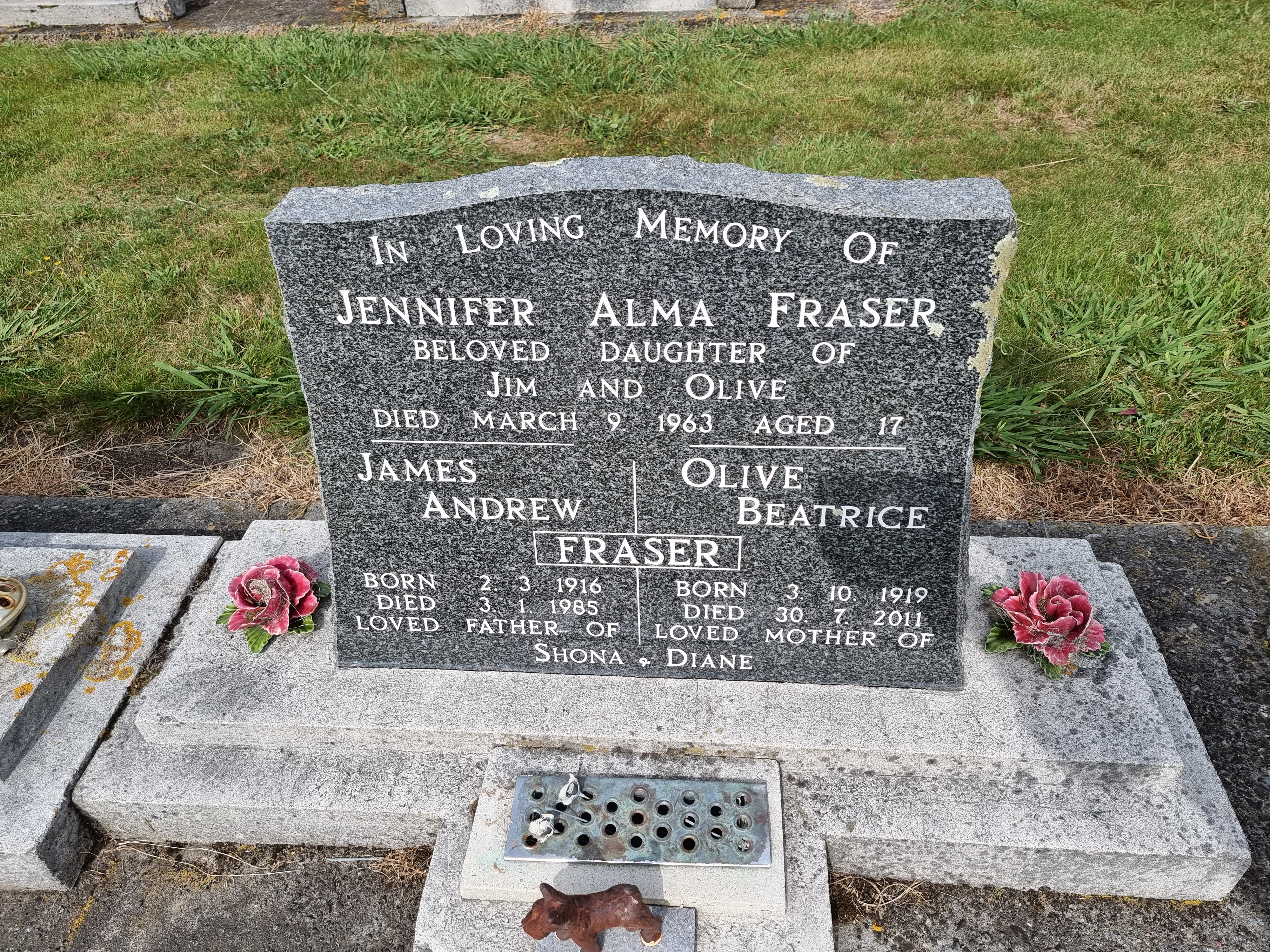 headstone