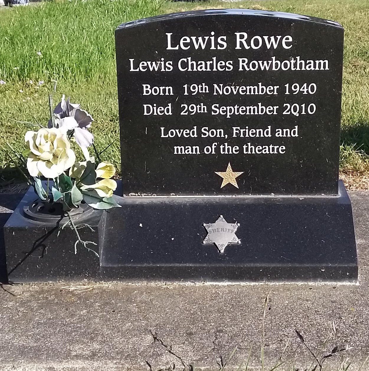 headstone